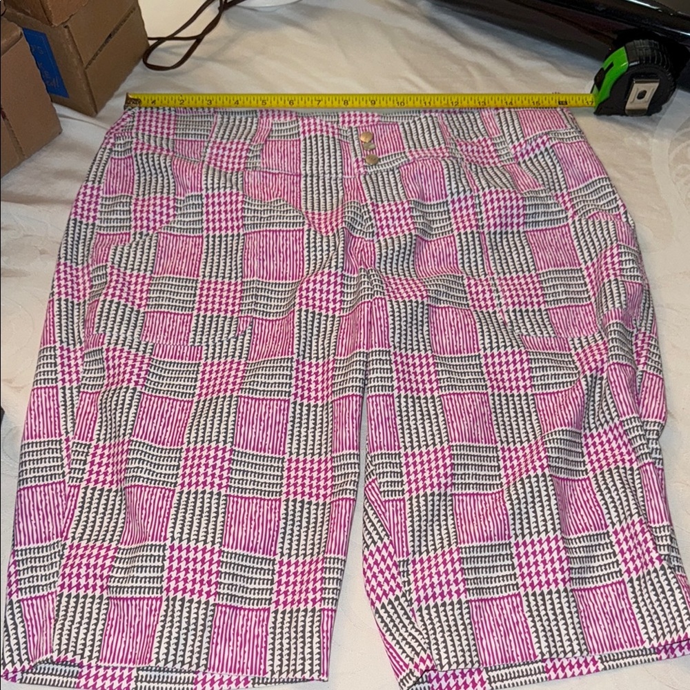 Jofit Pink and Black Checkered Bermuda
Women's Shorts